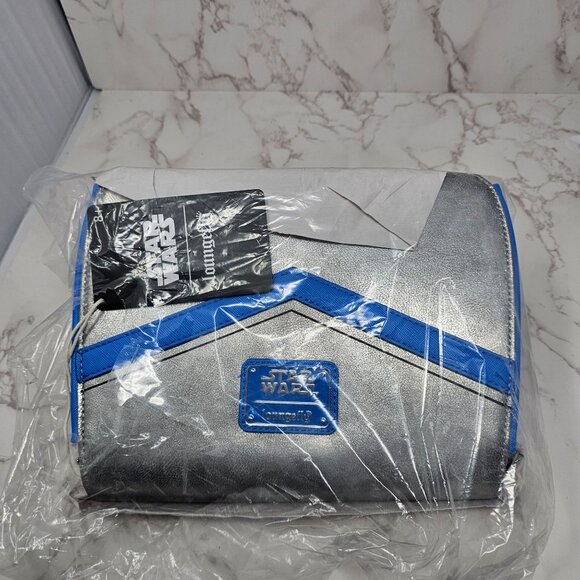 NWT Disney Loungefly Star Wars Jango Fett Cross Body Bag - Picture 3 of 3